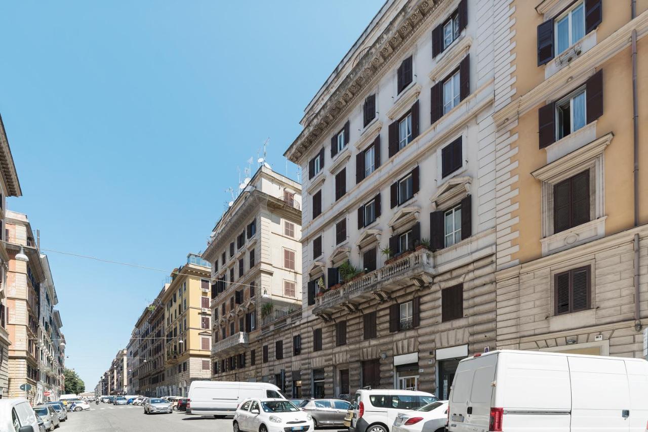Piazza Vittorio Apartment Rzym Zewnętrze zdjęcie